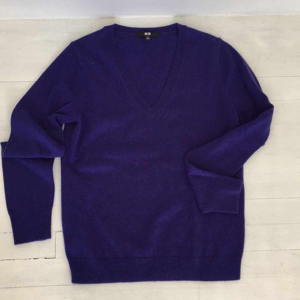 Uniqlo Purple Cashmere Sweater
